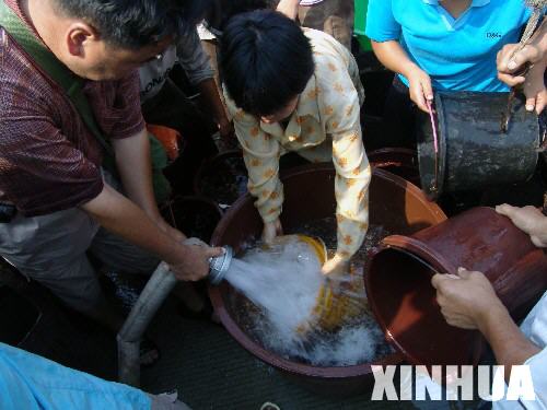 xinsrc_4820803160014312828821.jpg