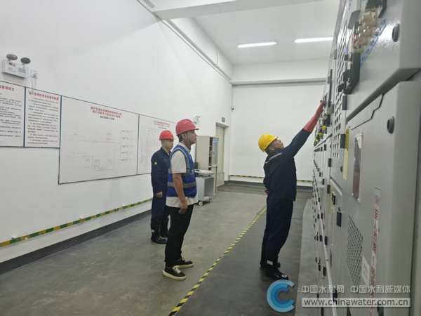 广西南宁市积极迎战郁江2025年第2号洪水(图2)