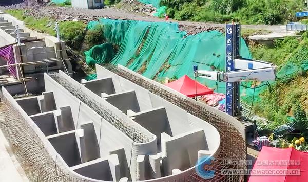 金塘冲水库原位3D打印鱼道施工现场 本报通讯员 唐卓文 供图